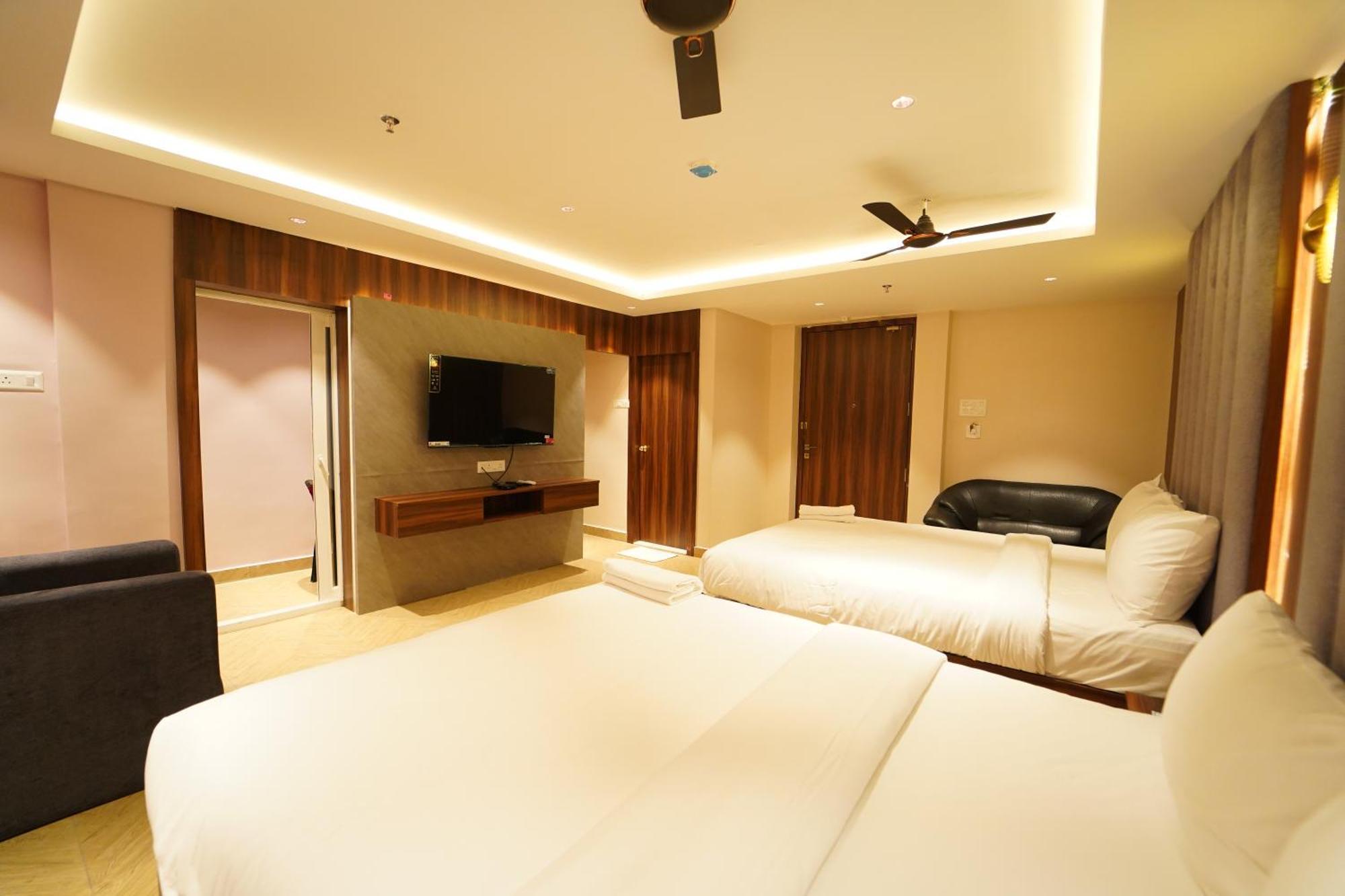 Hotel Ananta Sayana Bhuvanesvar Kültér fotó