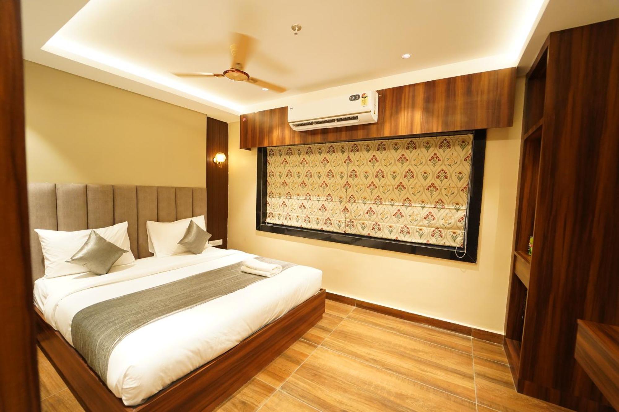 Hotel Ananta Sayana Bhuvanesvar Kültér fotó